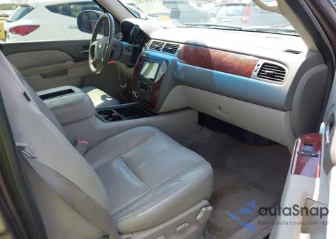 2011 Chevrolet Suburban 1500 Lt1 from USA, damaged, VIN 1GNSKJE32BR341479